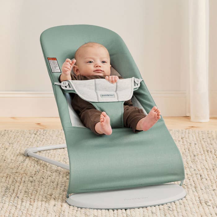 Bouncer Balance Soft (Cotton Jersey) LightSage Grey Lifestyle 3