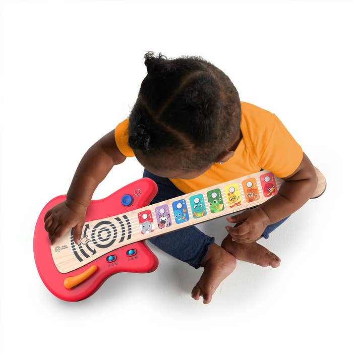Baby Einstein -Together in Tune Connected Magic Touch Guitar-Lifestyle3