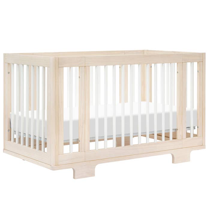 Yuzu 8-in-1 Crib with All-Stages Conversion Kits - Washed Natural with White