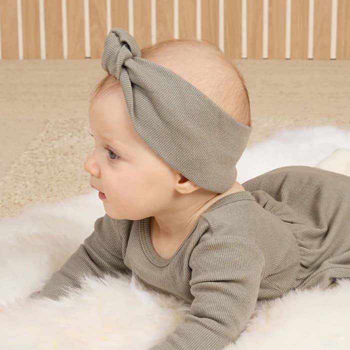 Ribbed Knotted Headband - Basil 2