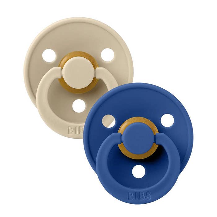 Bibs - Pacifier -2 Pk-Lifestyle2