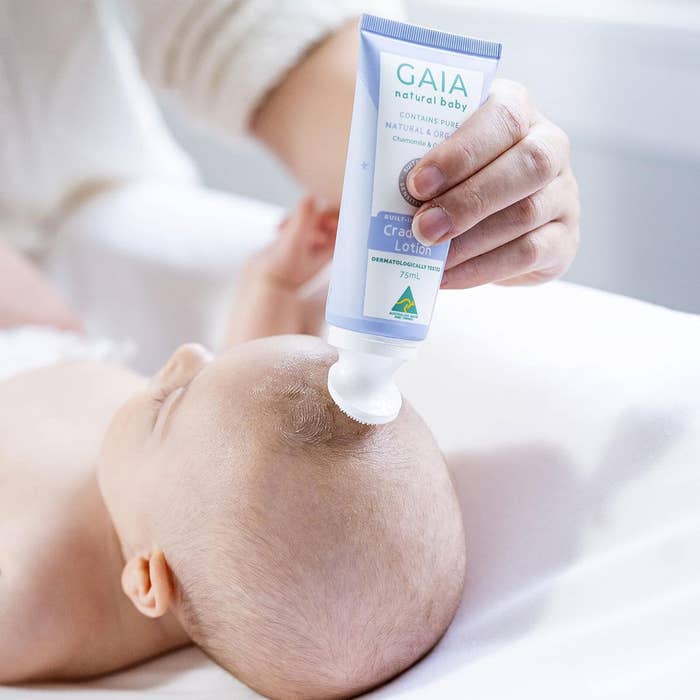 Cradle Cap Lotion (75ml) Lifestyle 3