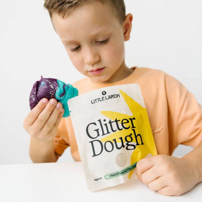 Glitter Playdough Pouch - lifestyle 2