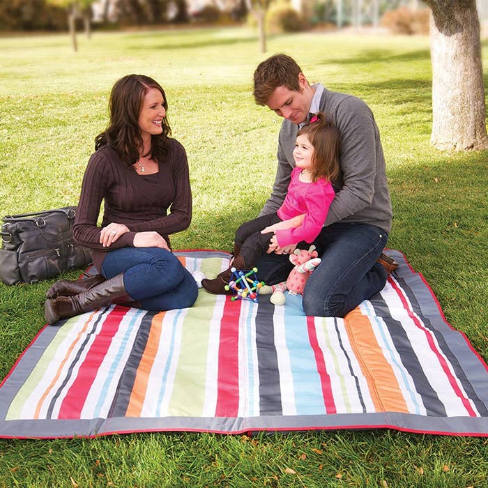 Outdoor Blanket 5x7 Lifestyle