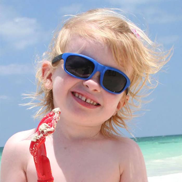 Kushies - Sunglasses-Lifestyle19