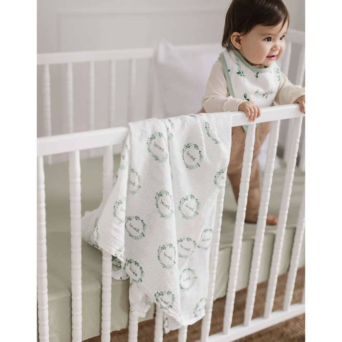  Lil North Co. - Bamboo Muslin Swaddle-Lifestyle4