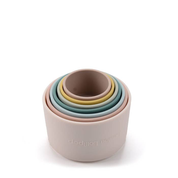 Wild Stacking Cup Set Lifestyle 4