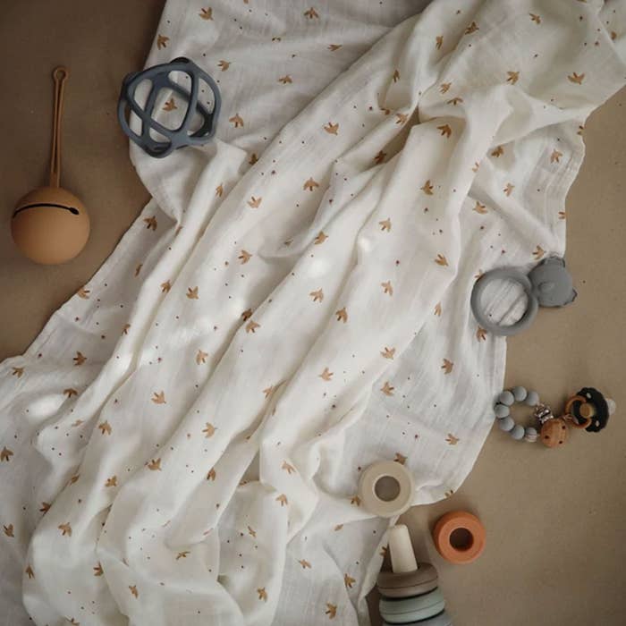 Mushie - Muslin Swaddle Blanket-lifestyle19