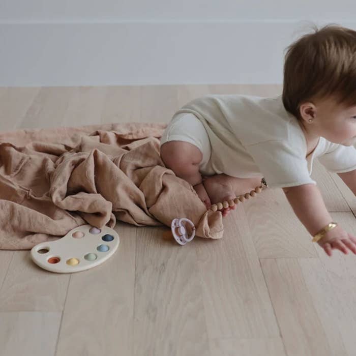 Mushie - Muslin Swaddle Blanket-lifestyle6
