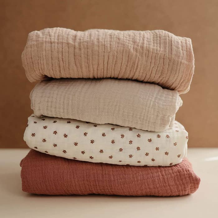Mini Crib Sheet Lifestyle 4