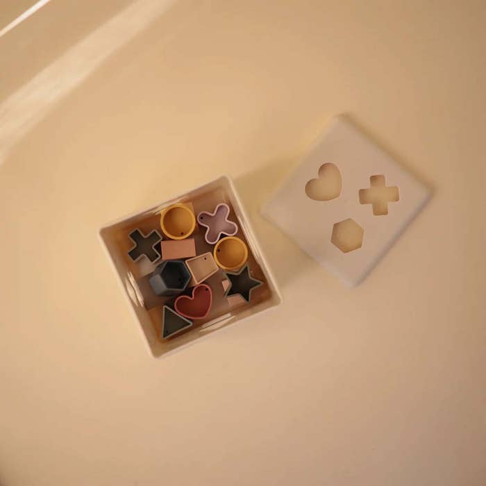 Mushie - Shape Sorting -3