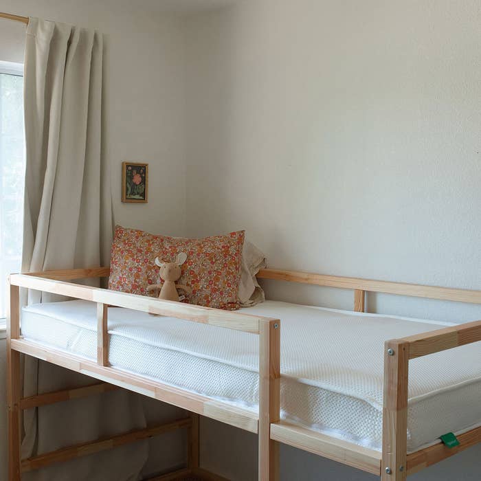 Twin Mattress Lifestyle 9