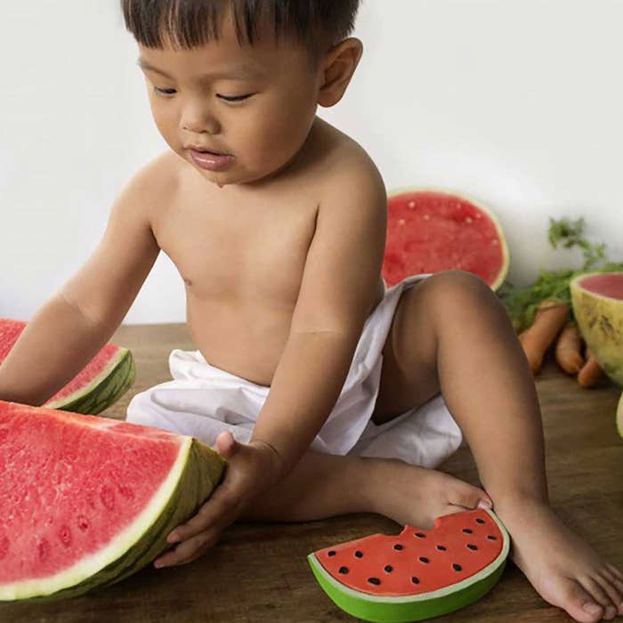 Oli & Carol-Fruit & Veggie Teether8