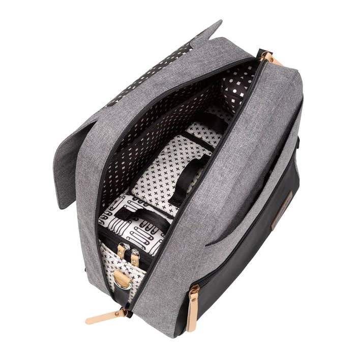 Meta Backpack Lifestyle 11