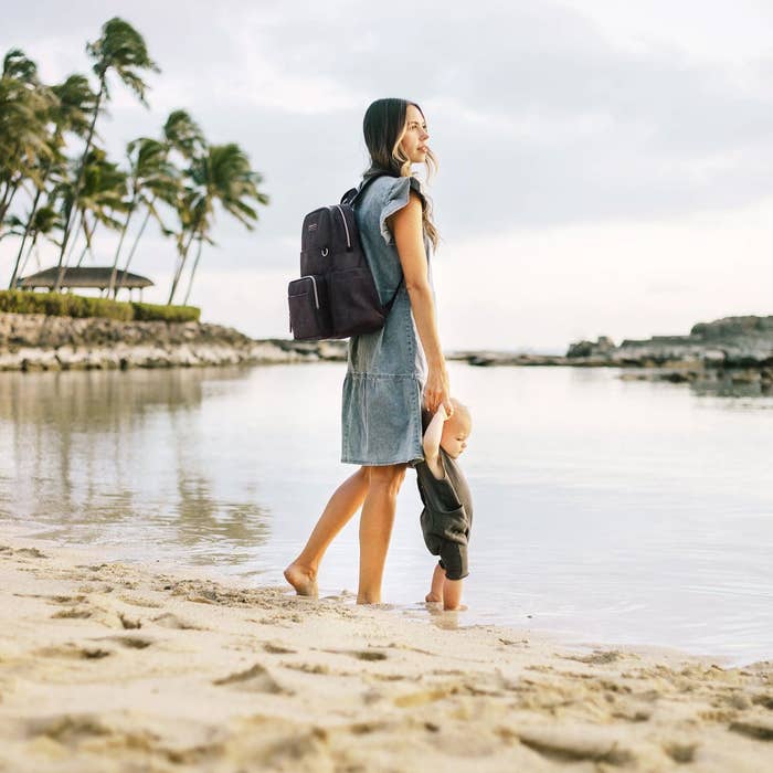 Sync Backpack Carbon Cable Lifestyle 6