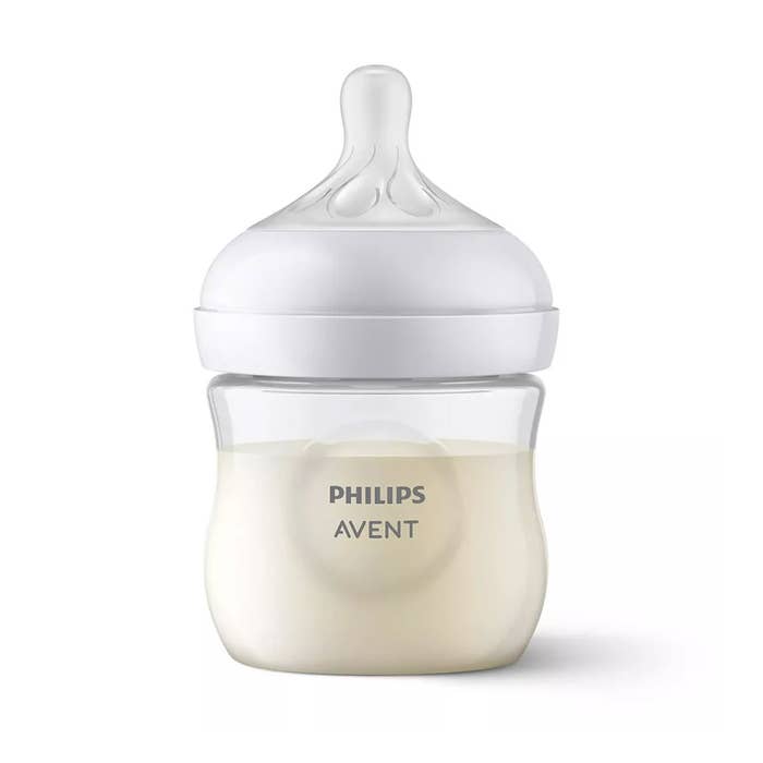Philips Avent - Natural Newborn Starter Set-Lifestyle2