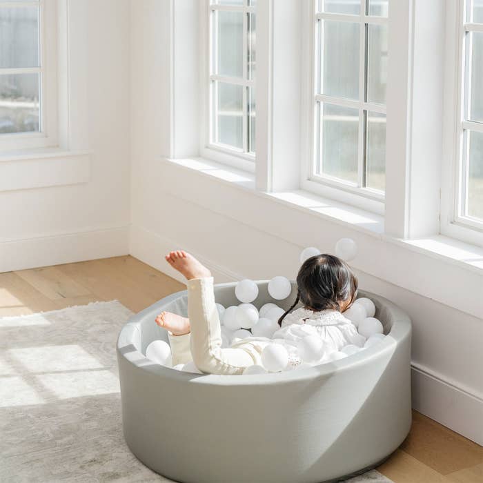 Foam Ball Pit - Seagrass  3