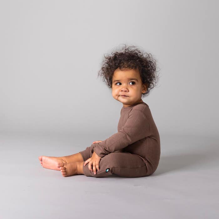 Bamboo Long Sleeve Romper Lifestyle 3