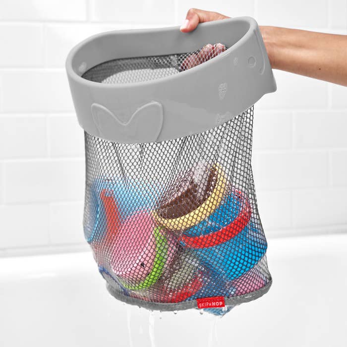 Moby Bath Scoop Organizer Lifestyle 4