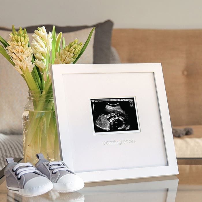 Pearhead - Sonogram Frame - Lifestyle 2