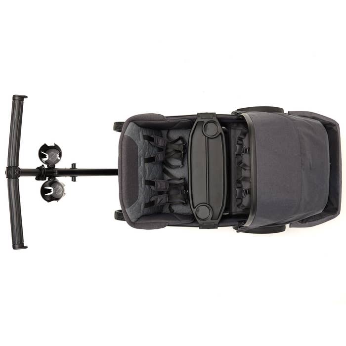 Retractable Canopy XL Lifestyle 2