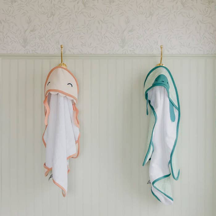 Hooded Towel - lifestyle 